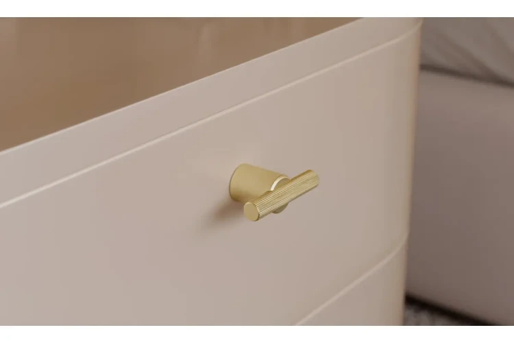 03_linea_gold_.jpg